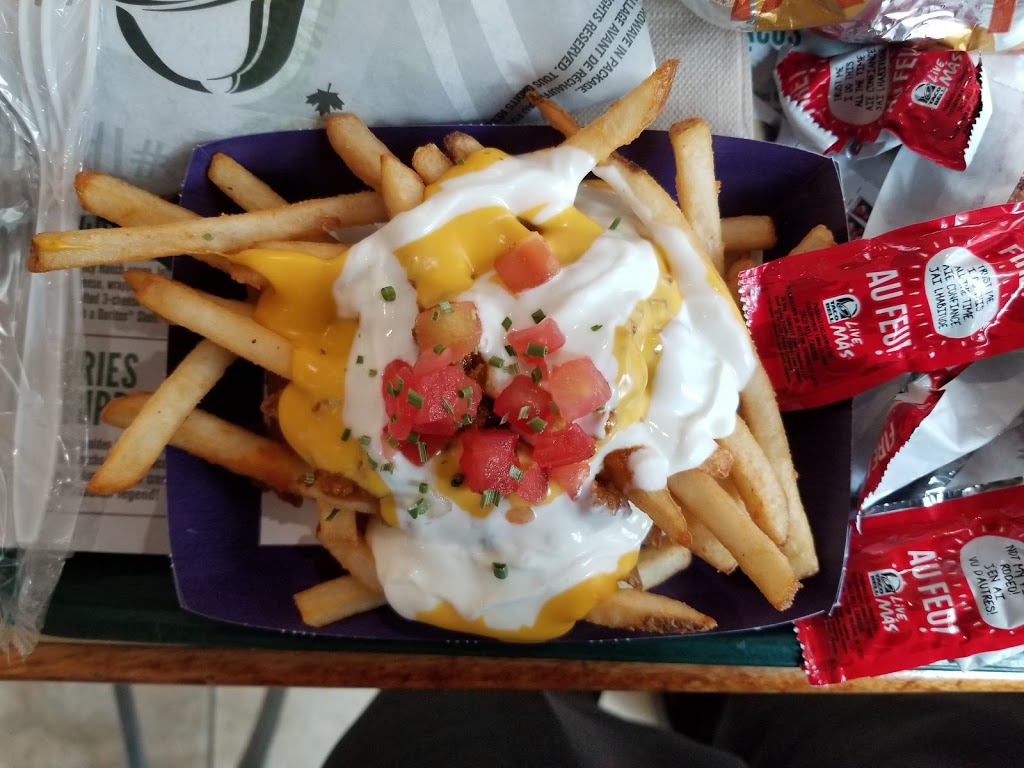 Taco Bell | 25 Peel Centre Dr, Brampton, ON L6T 3R5, Canada | Phone: (905) 458-5900