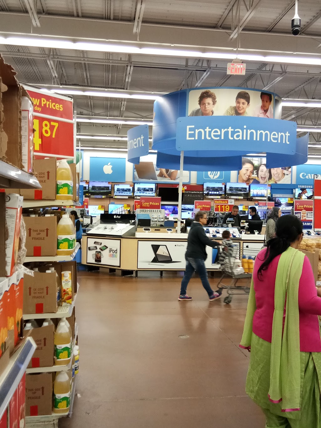 Walmart Smiths Falls Supercentre | 114 Lombard St, Smiths Falls, ON K7A 5B8, Canada | Phone: (613) 284-0838