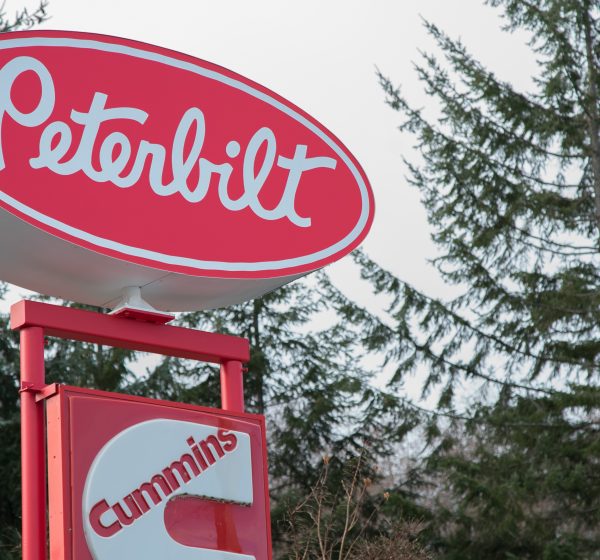 Peterbilt Pacific Inc. | 6826 Metro Rd, Lantzville, BC V0R 2H0, Canada | Phone: (250) 390-4444
