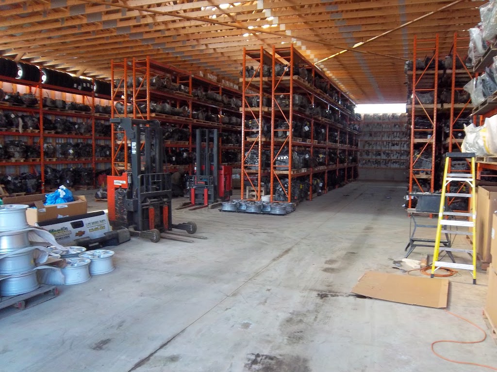Hanks Auto Wreckers | 2637 Herrgott Rd, St. Clements, ON N0B 2M0, Canada | Phone: (519) 699-5283