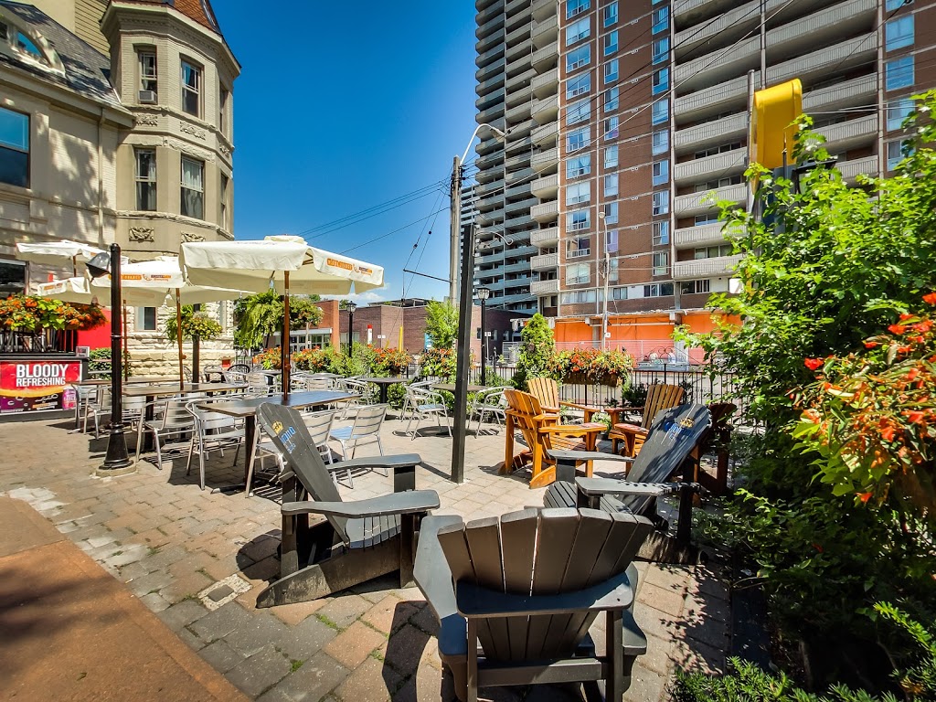 Isabella Hotel & Suites | 556 Sherbourne St, Toronto, ON M4X 1L4, Canada | Phone: (416) 922-2203