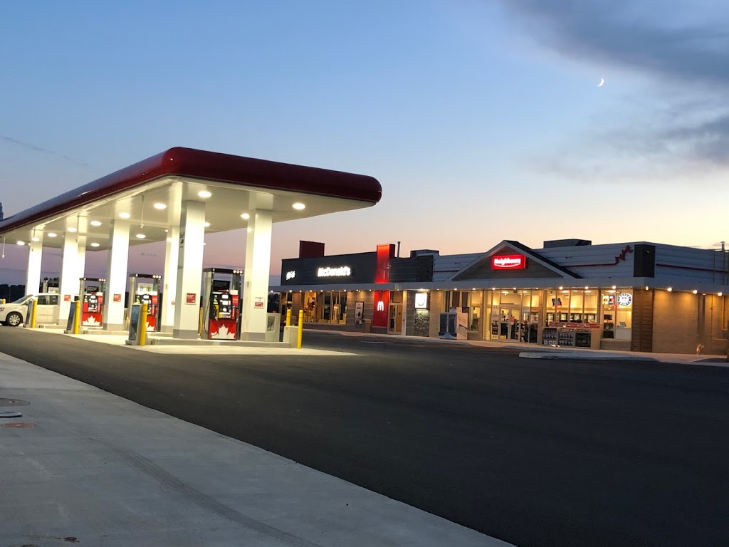 Wingham Petro Canada | 40 Josephine St, Wingham, ON N0G 2W0, Canada | Phone: (519) 357-1079