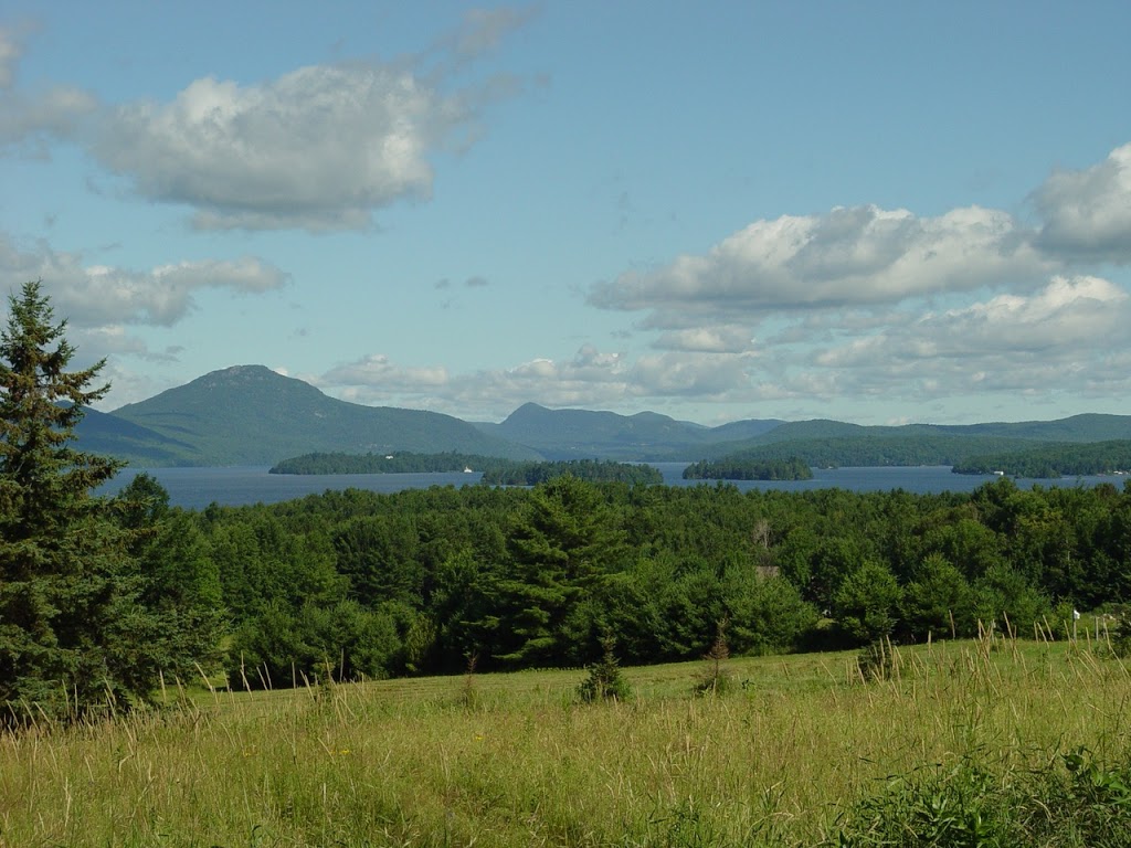 Isabelle Insurance Agency | 299 E Main St, Newport, VT 05855, USA | Phone: (802) 334-8100