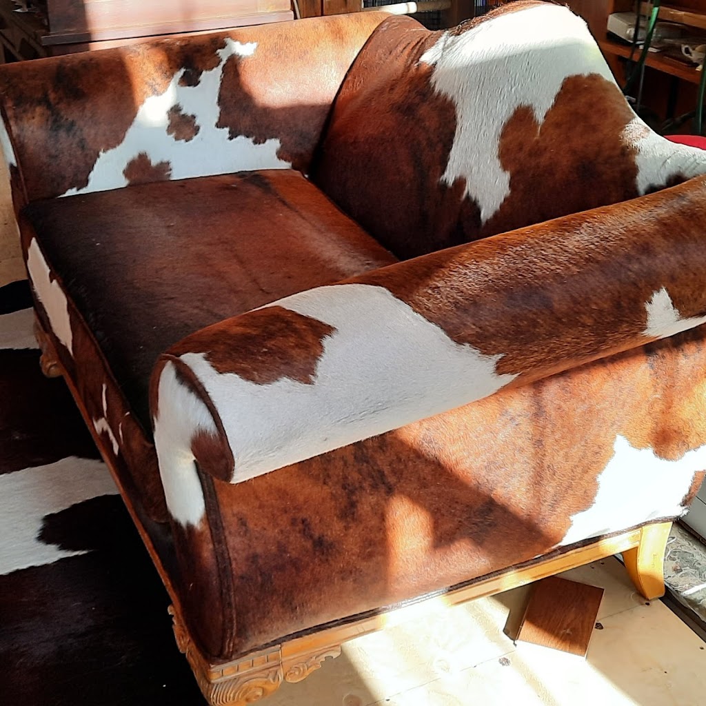 Sofa Surgeon Upholstery | 783 9 Line, Innisfil, ON L9S 3Y1, Canada | Phone: (705) 790-5032