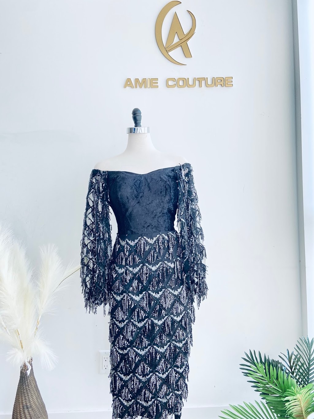 Amie Couture Ltd | 4585 Palladium Way Unit 4054, Burlington, ON L7M 0W9, Canada | Phone: (343) 777-2701
