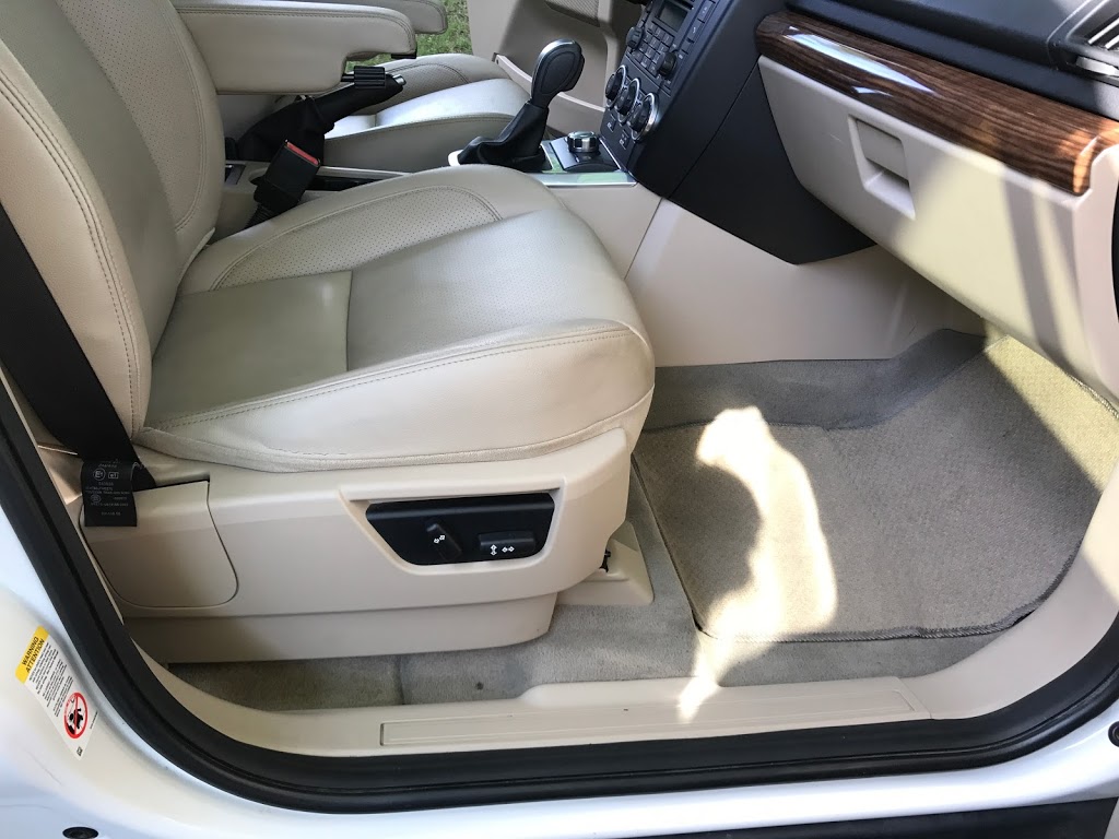 JPs Fine Auto Detailing | 2172 Wyecroft Rd, Oakville, ON L6L 6R1, Canada | Phone: (416) 371-4758