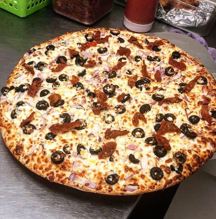 Pizzorama | 6815 Temple Dr NE #3, Calgary, AB T1Y 5N4, Canada | Phone: (403) 798-8400