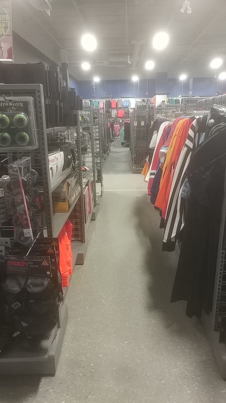 National Sports - Cambridge | 600 Hespeler Rd, Cambridge, ON N1R 8H2, Canada | Phone: (519) 620-4499