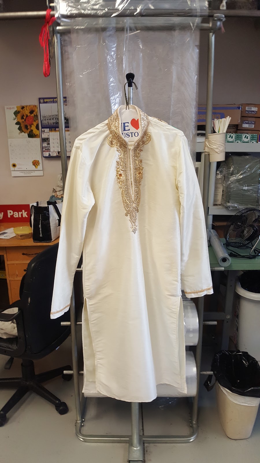 Boundary Park Cleaners | 6350 120 St, Surrey, BC V3X 3K1, Canada | Phone: (604) 594-5324
