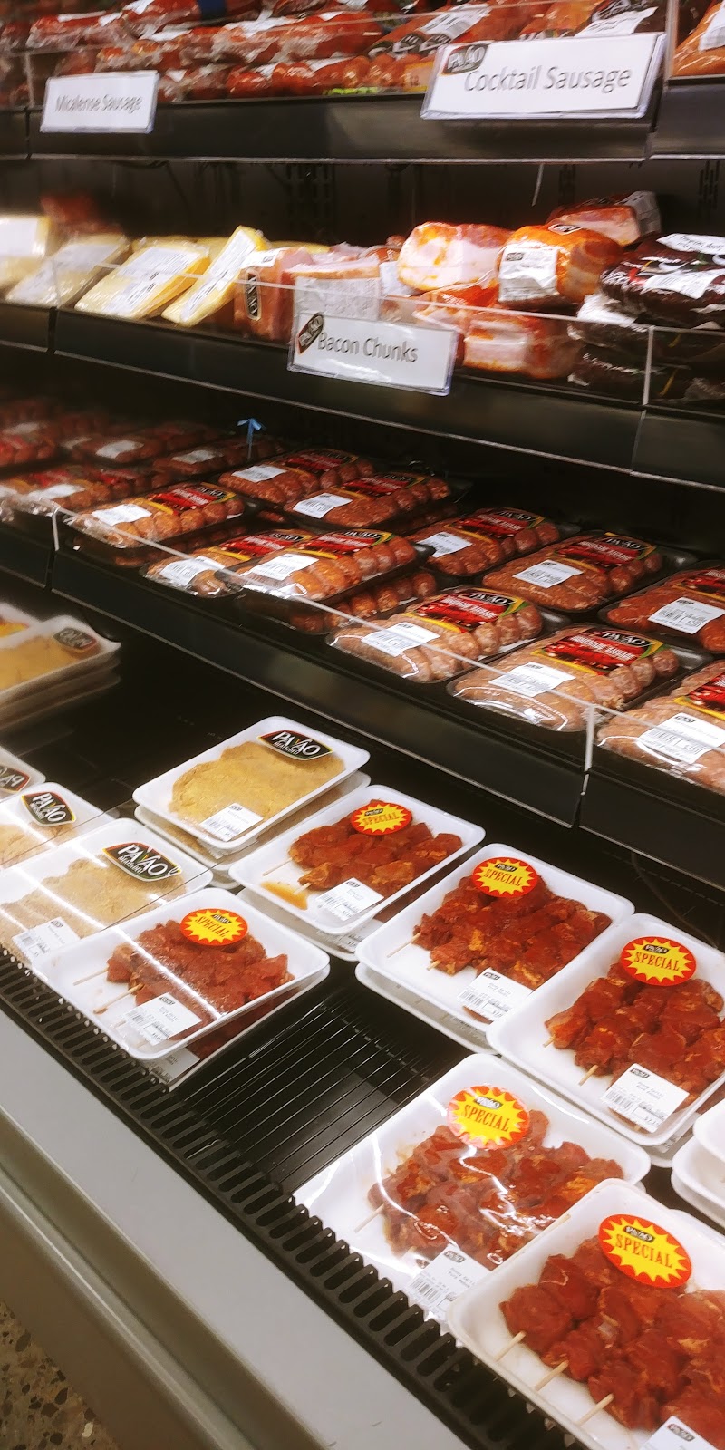 Franks No Frills | 675 Rymal Rd E, Hamilton, ON L8W 1B5, Canada | Phone: (866) 987-6453