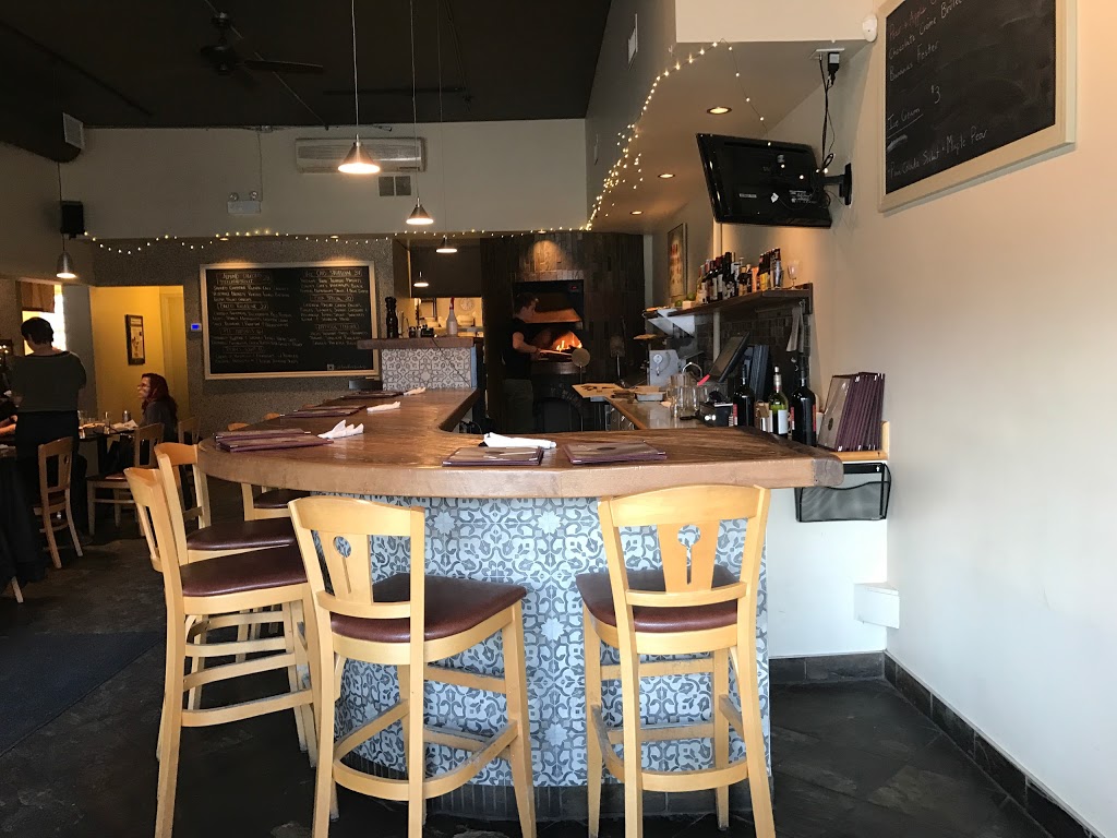 Bonfire Bistro | 1433 Corydon Ave, Winnipeg, MB R3N 0J2, Canada | Phone: (204) 487-4440