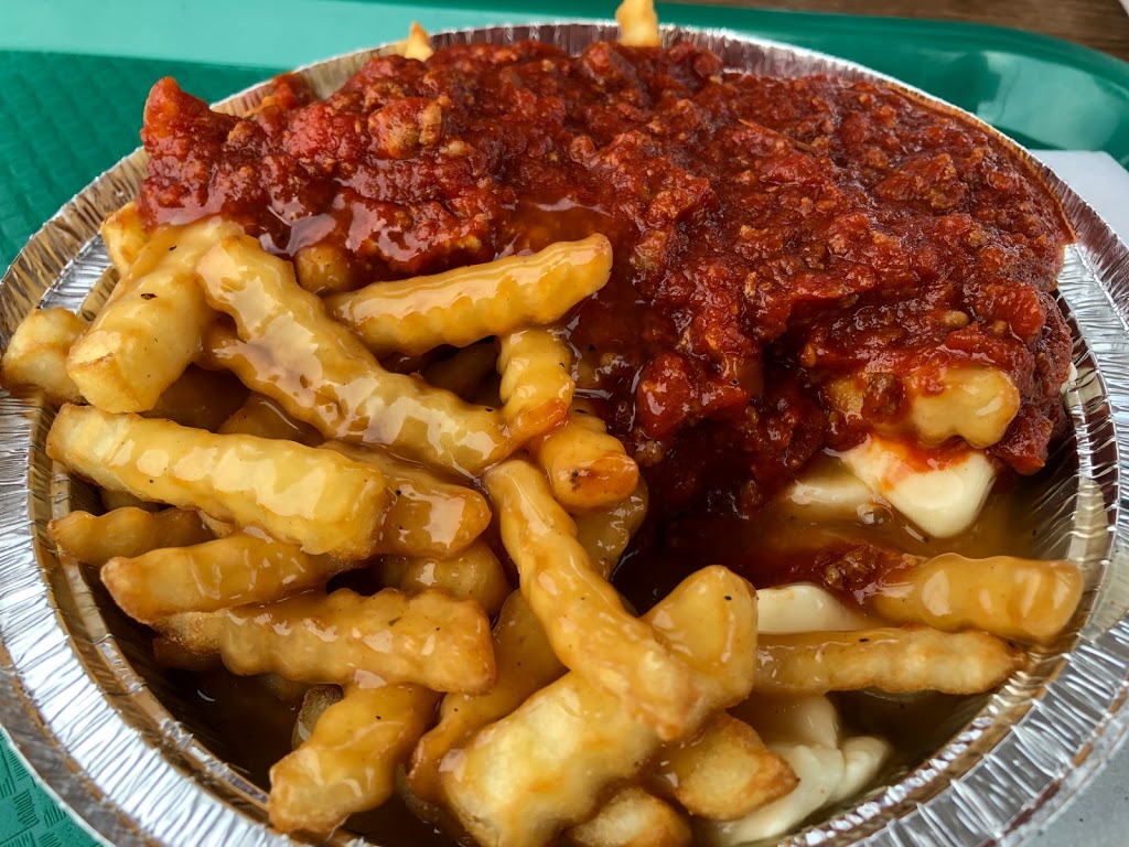 Restaurant Princesse - La p’tite Vache Poutine Mobile | 77 Boulevard Baril O, Princeville, QC G6L 3V4, Canada | Phone: (819) 364-5399