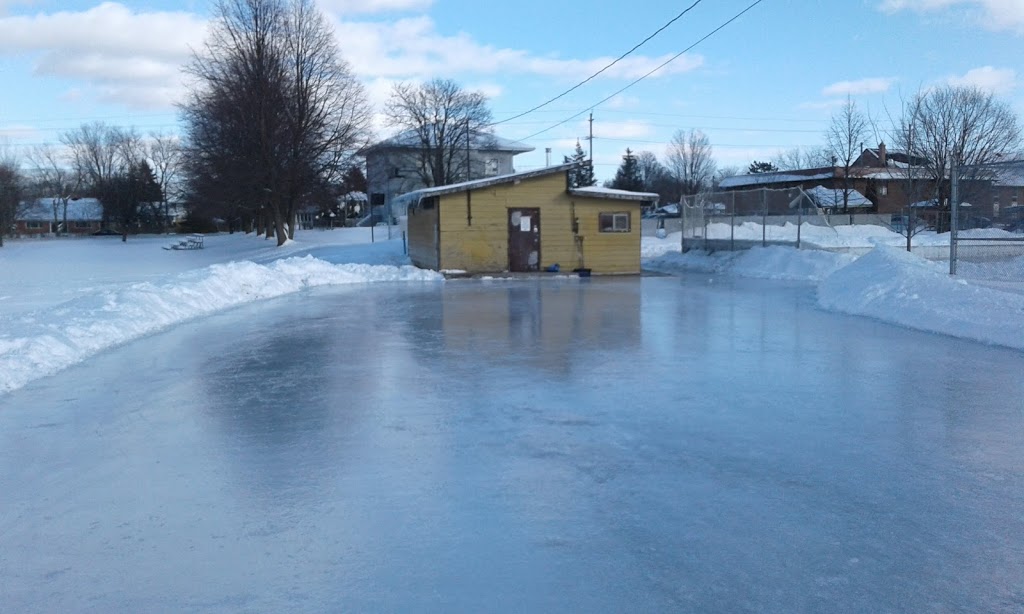McCullough Park | Kingston, ON K7M 1V8, Canada