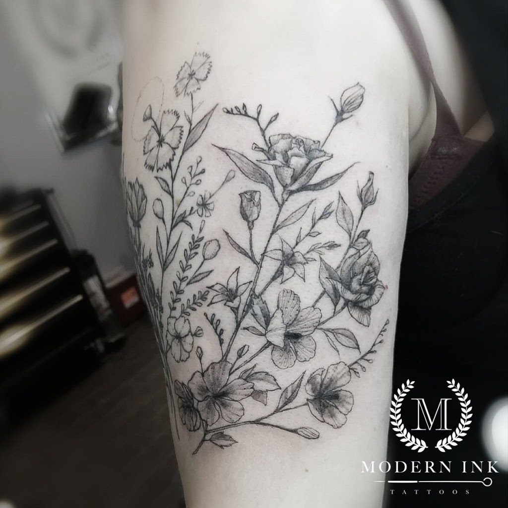 Modern Ink Tattoos | 1177 Lakeshore Rd E, Mississauga, ON L5E 1G1, Canada | Phone: (905) 990-3390