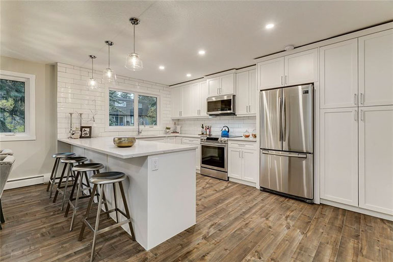The Tile Box | 3220 5 Ave NE #3, Calgary, AB T2A 5N1, Canada | Phone: (403) 453-5111