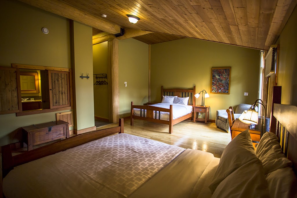 Island Lake Lodge | Cedar Ave, Fernie, BC V0B 1M0, Canada | Phone: (250) 423-3700