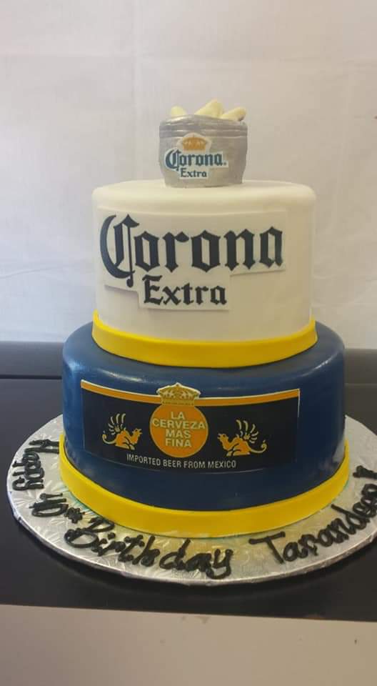 Delish Cakes & Pastries | 8346 112 St, Delta, BC V4C 7A2, Canada | Phone: (778) 695-3033