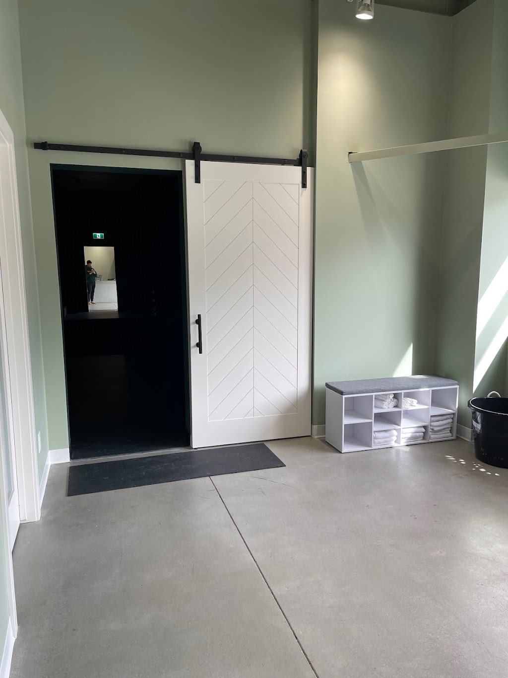 Rock Cycle & Studio | 306 Bow Valley Trail #213a, Canmore, AB T1W 0N2, Canada | Phone: (403) 679-7826
