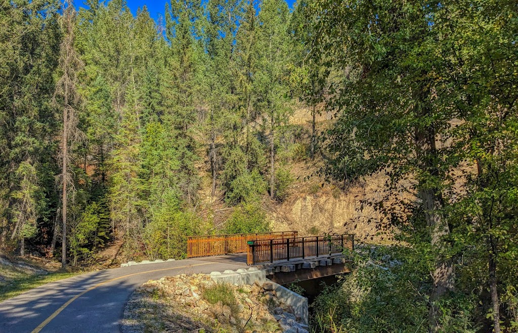 Markin-MacPhail Westside Legacy Trail North Kiosk | Westside Rd, Invermere, BC V0A 1K6, Canada | Phone: (250) 341-7757