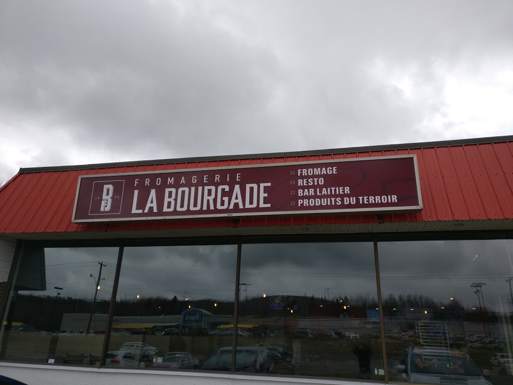 Fromagerie La Bourgade | 818 Boulevard Frontenac E, Thetford Mines, QC G6G 6H1, Canada | Phone: (418) 755-0122
