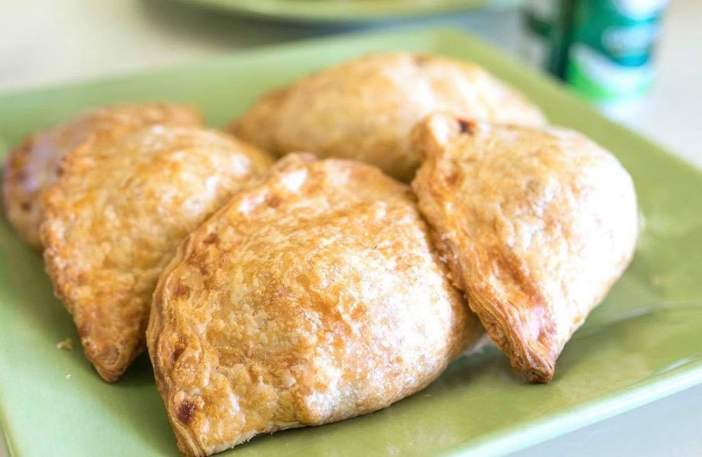 Super Bakers | 1122 The Queensway, Etobicoke, ON M8Z 1P7, Canada | Phone: (416) 251-6369
