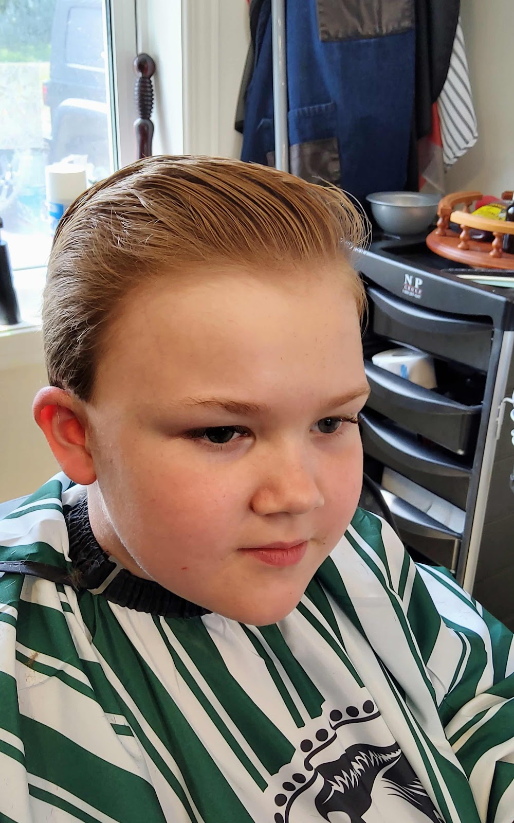 Kings Country Barber | 3657 Dunrobin Rd, Woodlawn, ON K0A 3M0, Canada | Phone: (438) 399-9653