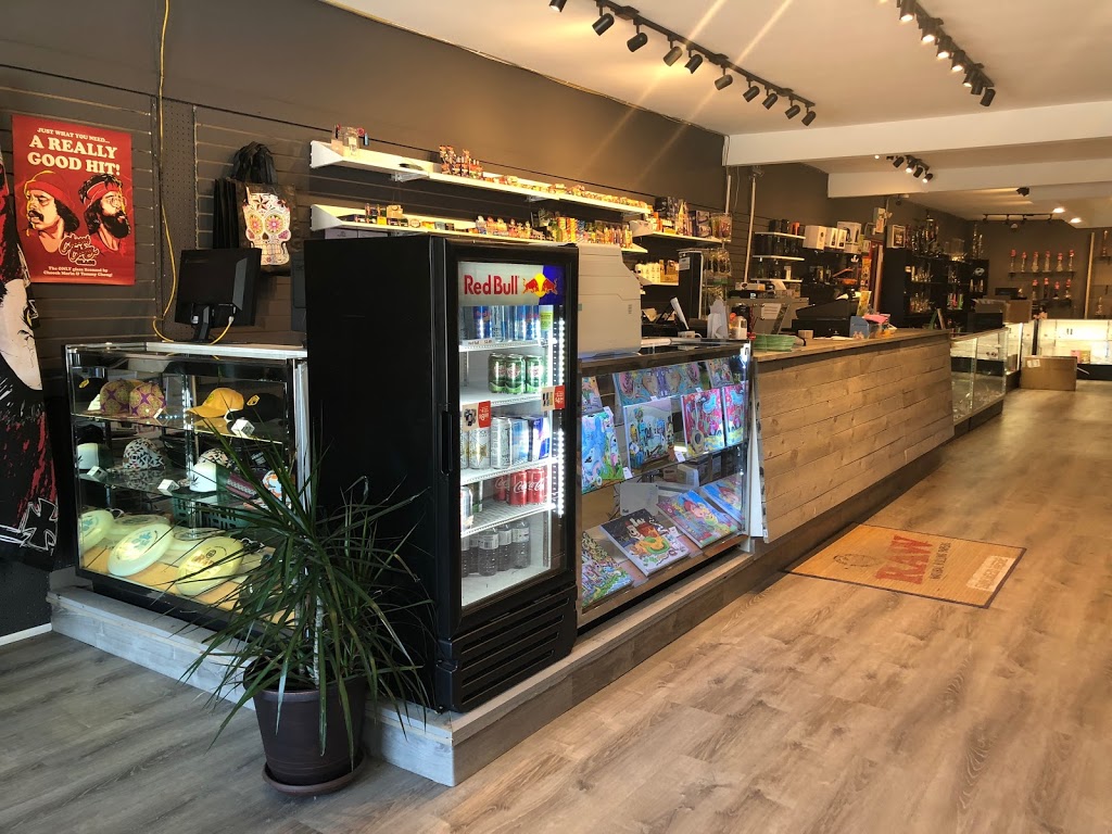 Honeypot Smoke Shop | 6832 Drummond Rd Unit #1, Niagara Falls, ON L2G 4P3, Canada | Phone: (905) 354-1661