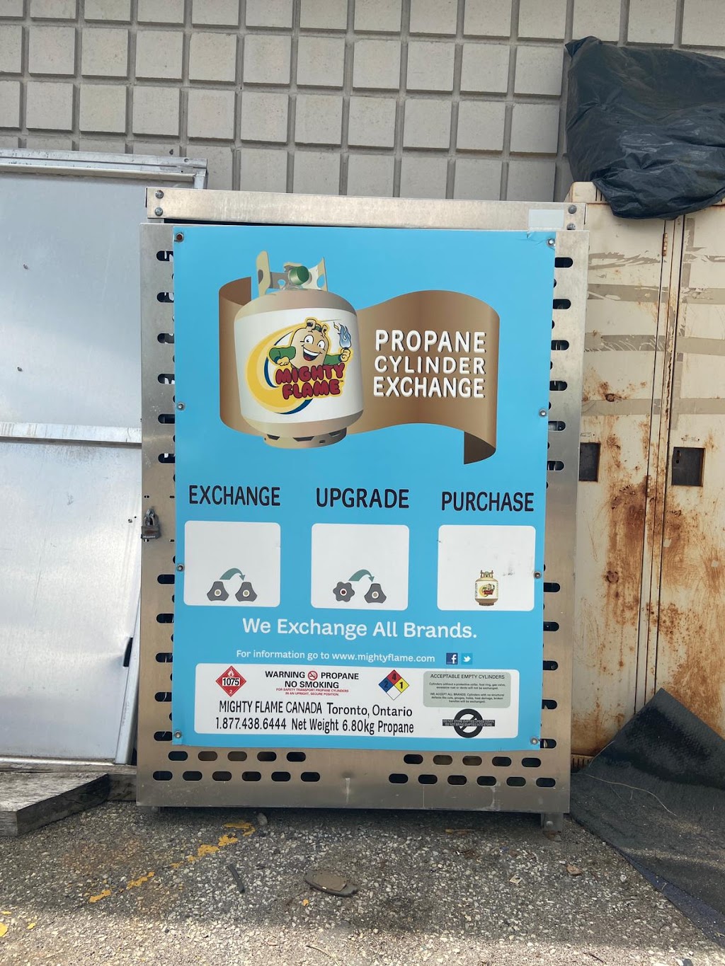 Dixon Lube and Propane Service (24hrs) | 934 Dixon Rd, Etobicoke, ON M9W 1J9, Canada | Phone: (647) 309-3175