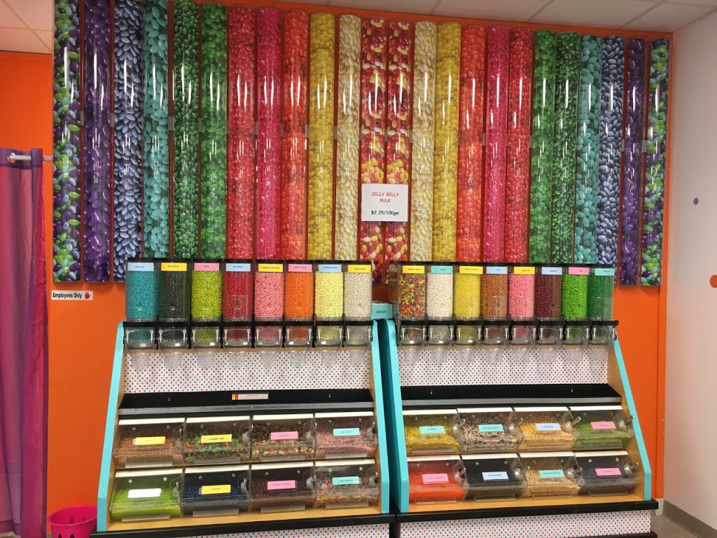 Sweet Escape Candy Emporium Tanger Outlets, 875 8555 Campeau Dr