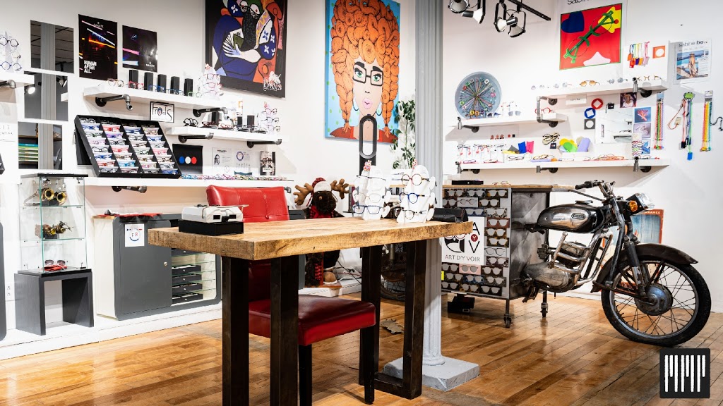 Art dy Voir | 4380 Boul St-Laurent, Montréal, QC H2W 1Z5, Canada | Phone: (514) 379-3870