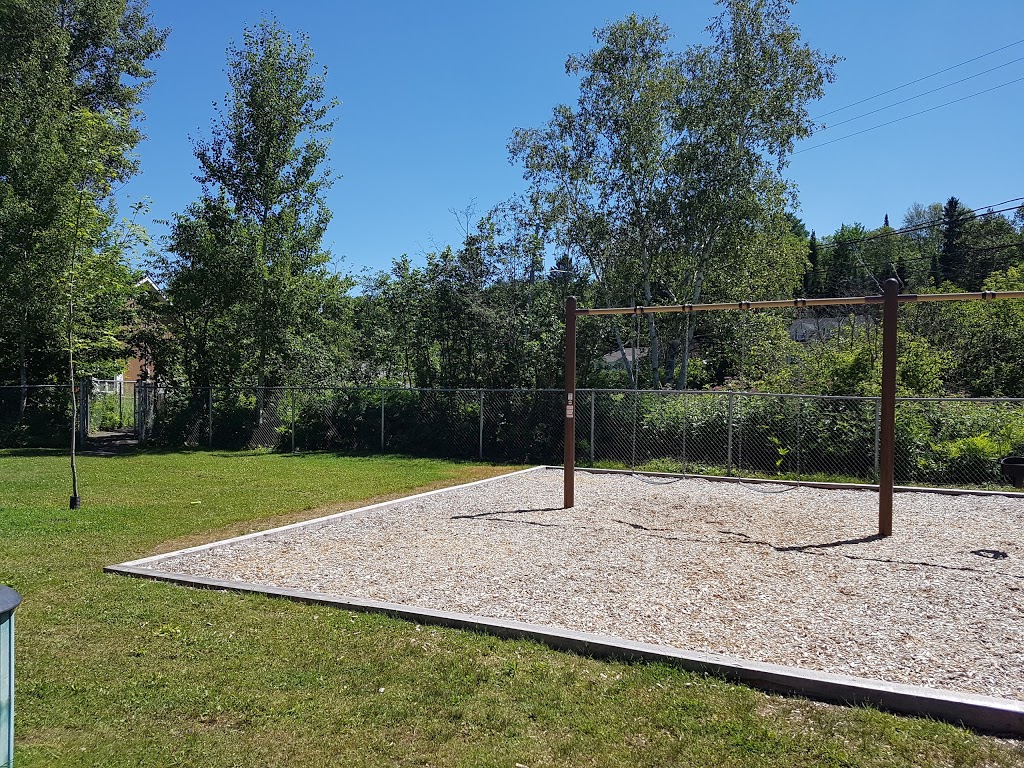 St Anne Des Lacs Park | 695-747 Chemin de Ste Anne des Lacs, Sainte-Anne-des-Lacs, QC J0R 1B0, Canada