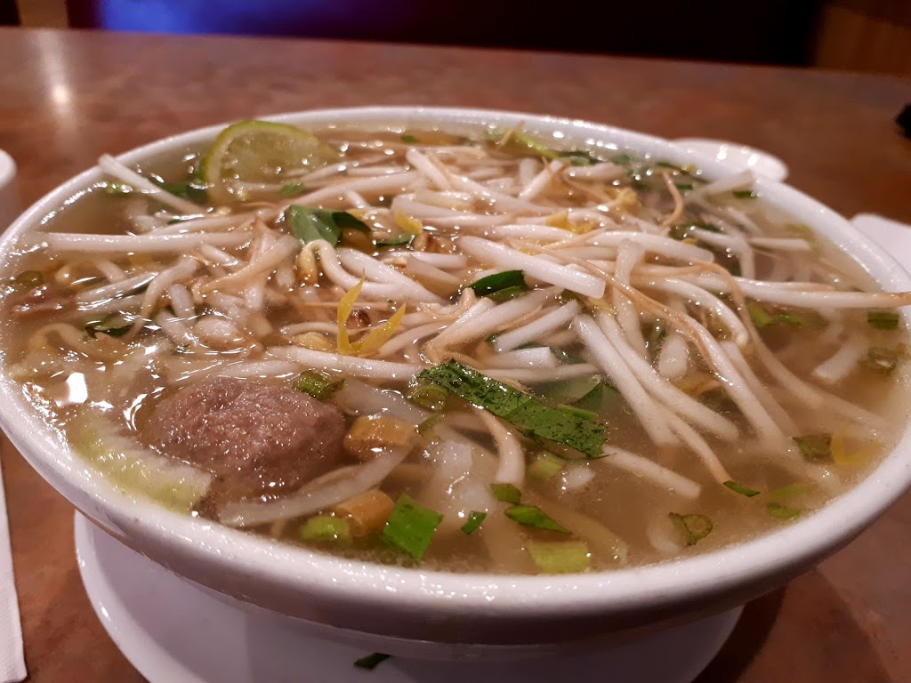 Jasmine Garden Restaurant Pho Vuon Lai | 250 Alton Towers Cir, Scarborough, ON M1V 4E7, Canada | Phone: (647) 351-5533