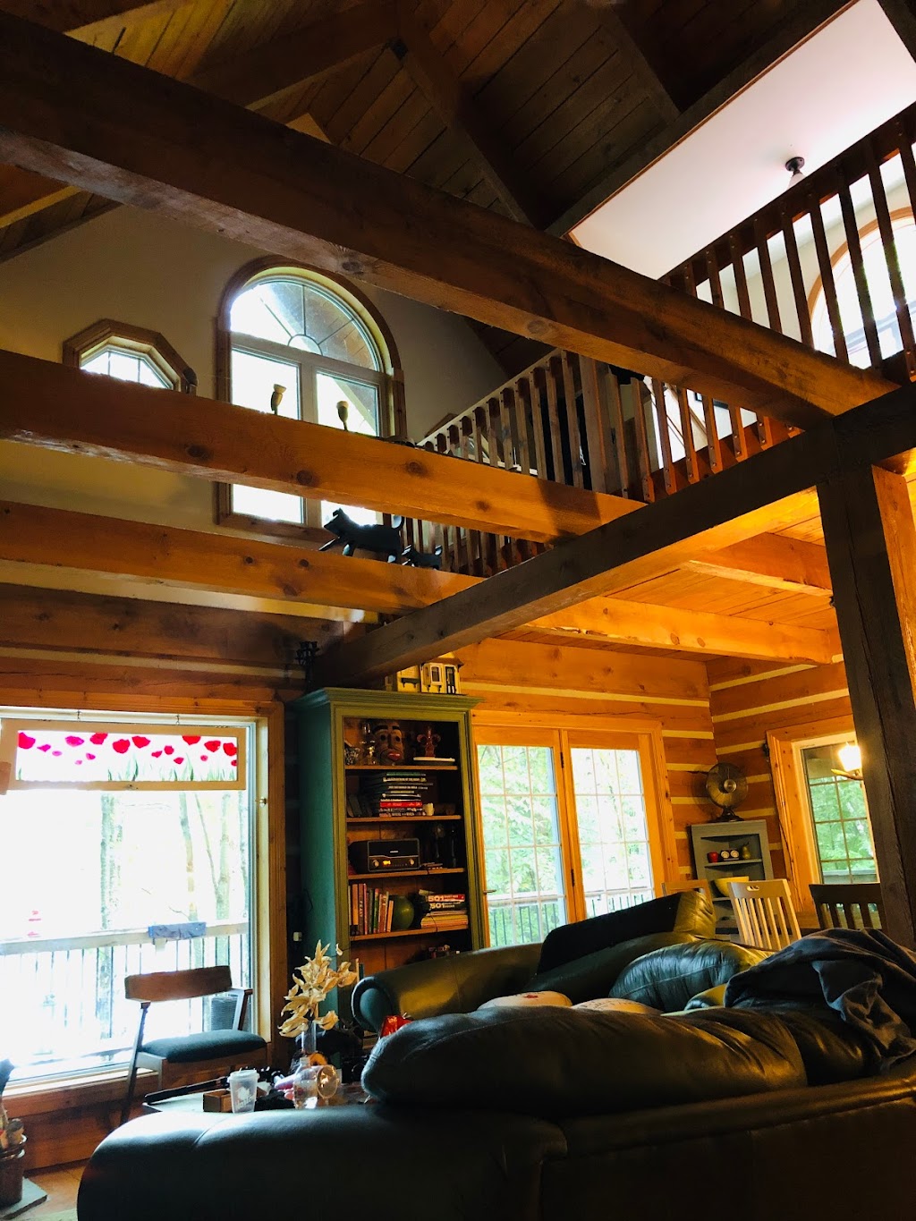 Big Woody Cabin | 1116 Hummingbird Rd, Eagle Lake, ON K0M 1M0, Canada | Phone: (705) 754-2043