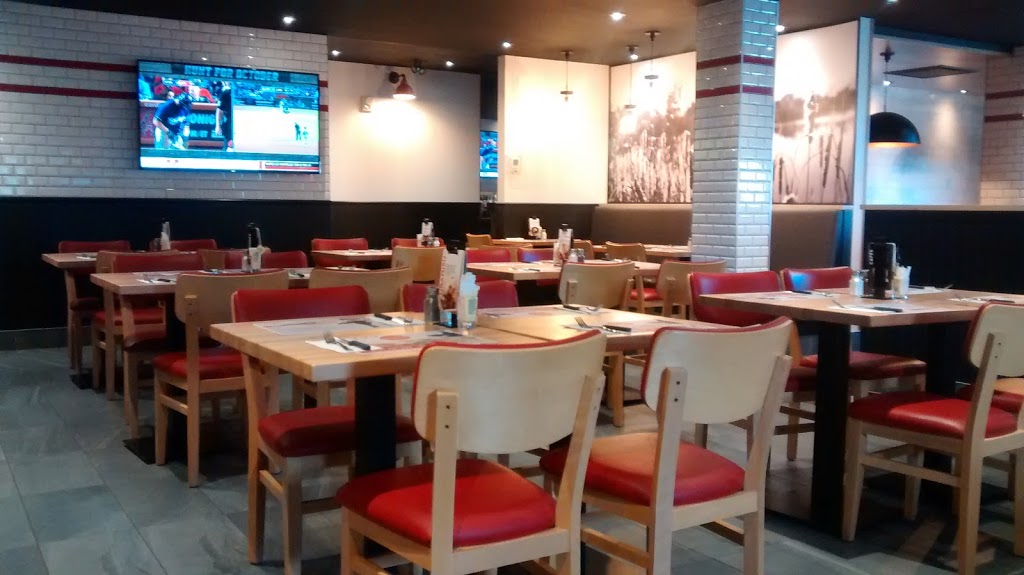 Mikes | 1050 Rue Saint-Isidore, Saint-Lin - Laurentides, QC J5M 2V5, Canada | Phone: (450) 302-2122
