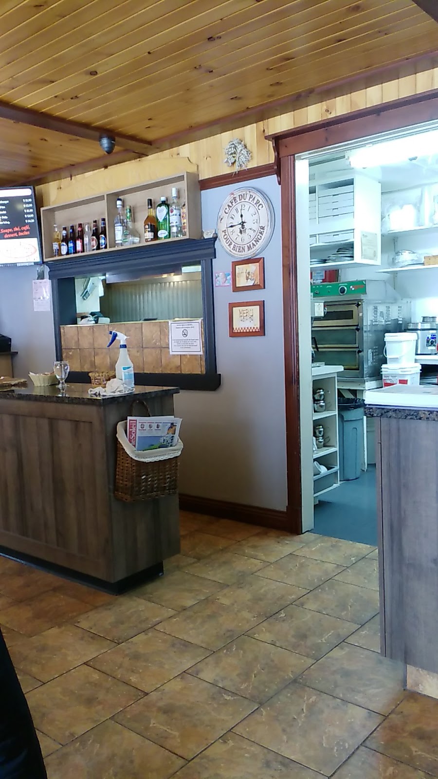 Resto-Parc 2000 Inc. | 815 Route Principale, Saint-René, QC G5Z 1N3, Canada | Phone: (418) 382-3595