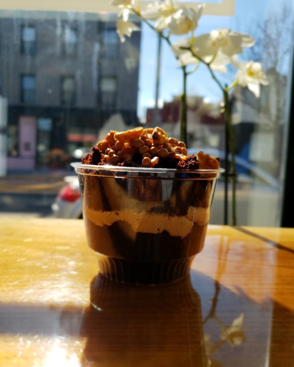Crumbled | 339 Barton St E, Hamilton, ON L8L 2X6, Canada | Phone: (905) 528-9898