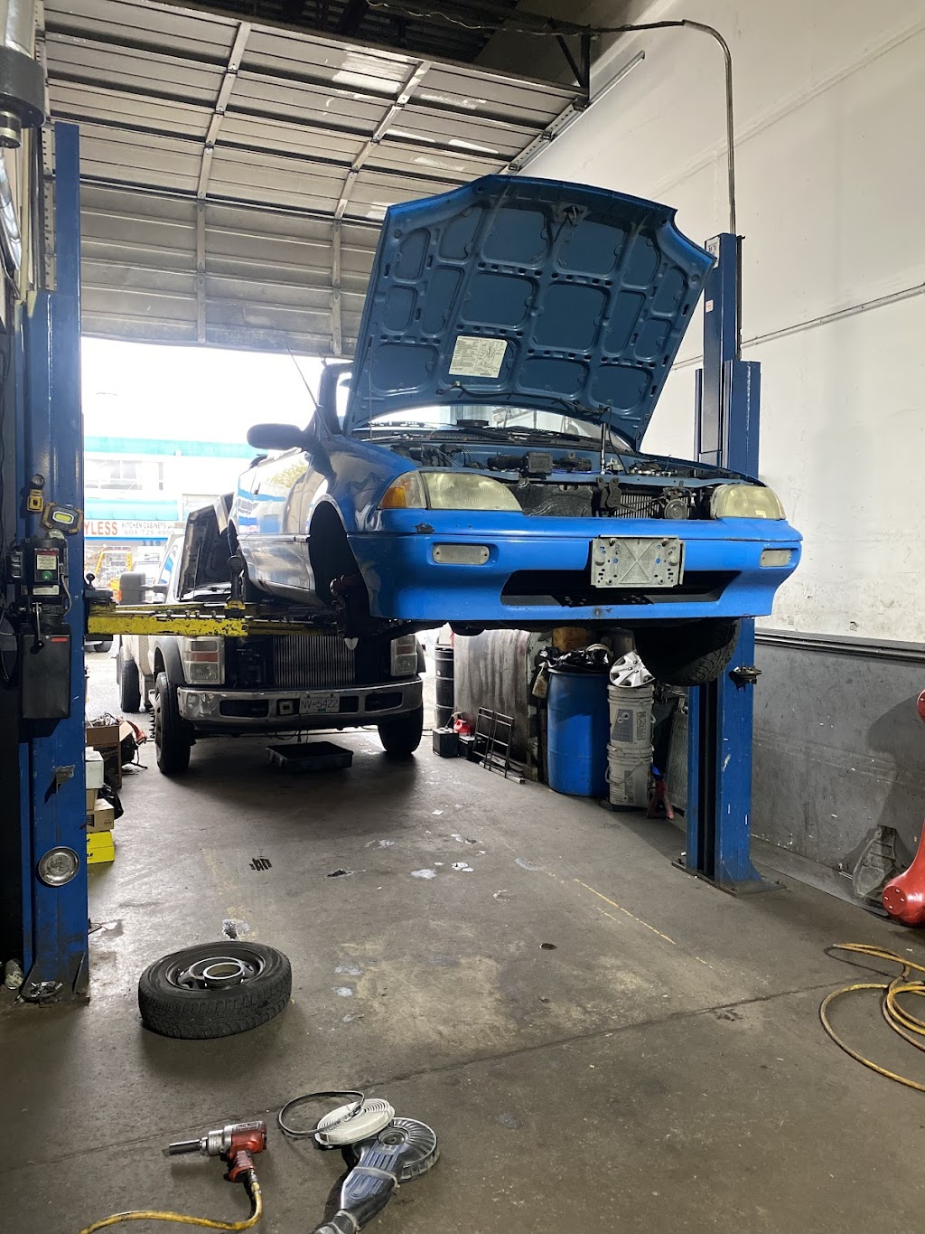 MOBILE MECHANIC 24/7 | 799 Kingsway, Vancouver, BC V5V 3C2, Canada | Phone: (604) 446-9806