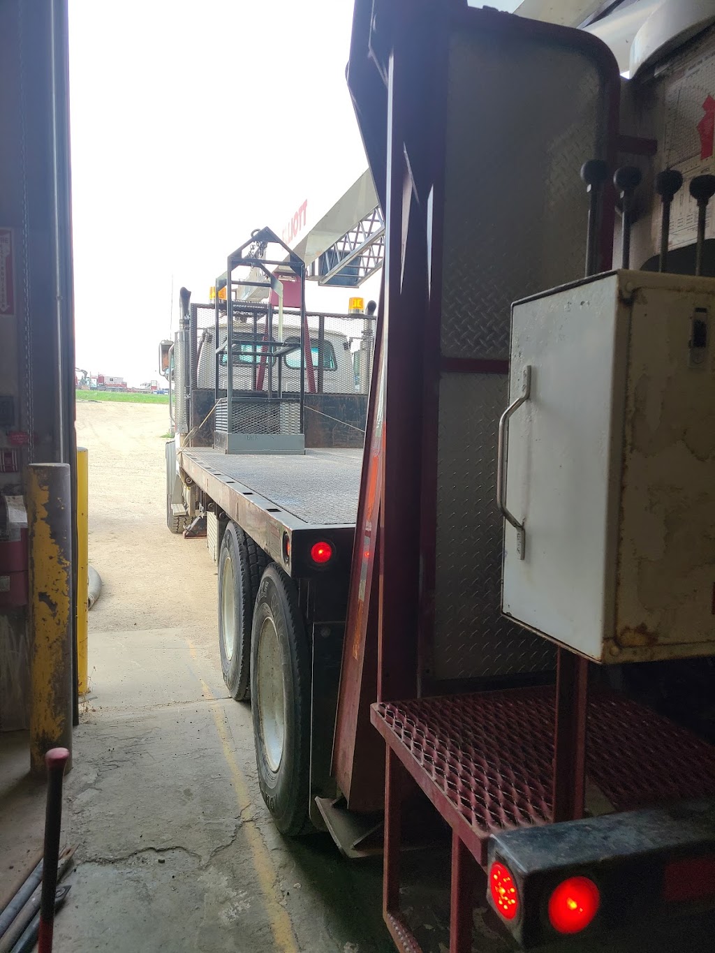 Quick Shift Heavy Duty Mechanical | 310 Burnt Park Way, Alberta T4S 2L4, Canada | Phone: (403) 342-5769