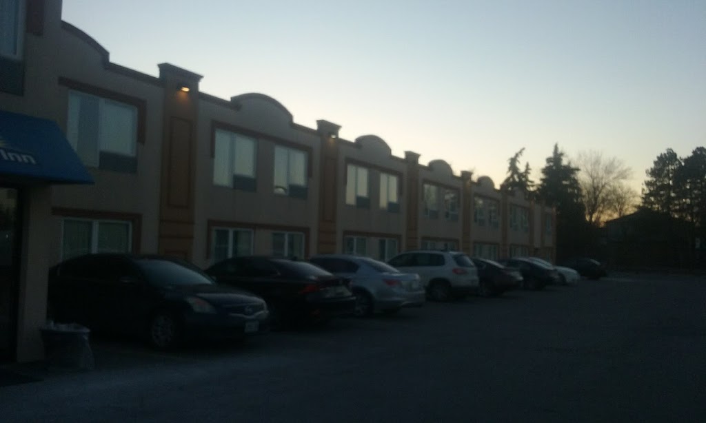 Days Inn by Wyndham Brampton | 260 Queen St E, Brampton, ON L6V 1B9, Canada | Phone: (905) 457-8880