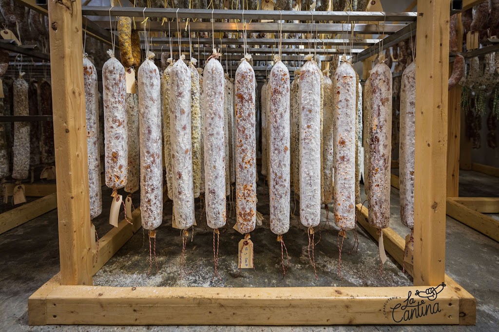 Charcuterie La Cantina | 1440 Rue Principale, Saint-Albert, QC J0A 1E0, Canada | Phone: (873) 665-6013