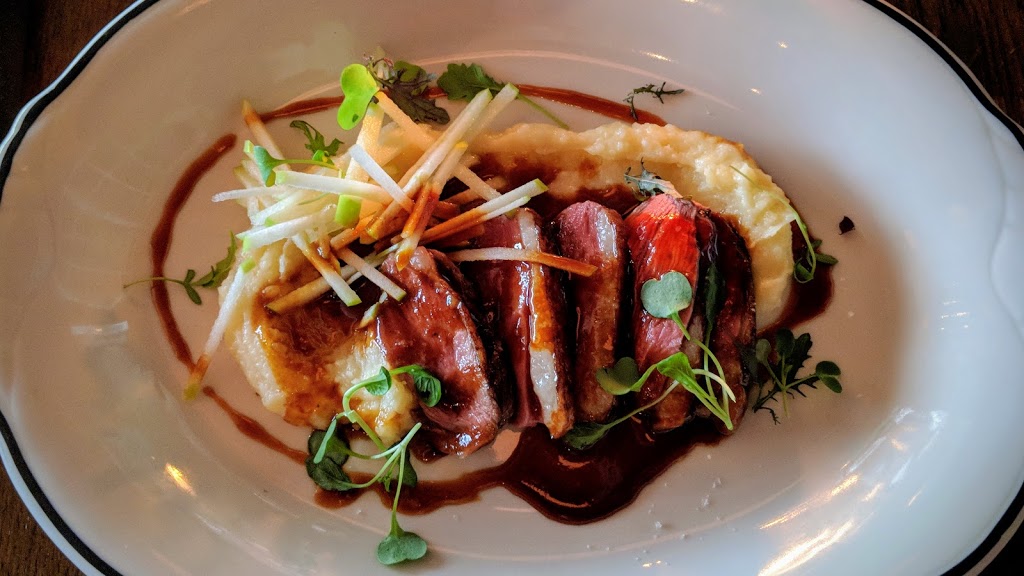 Madame Bovary | 20 Boulevard de Mortagne, Boucherville, QC J4B 5K6, Canada | Phone: (450) 449-7225