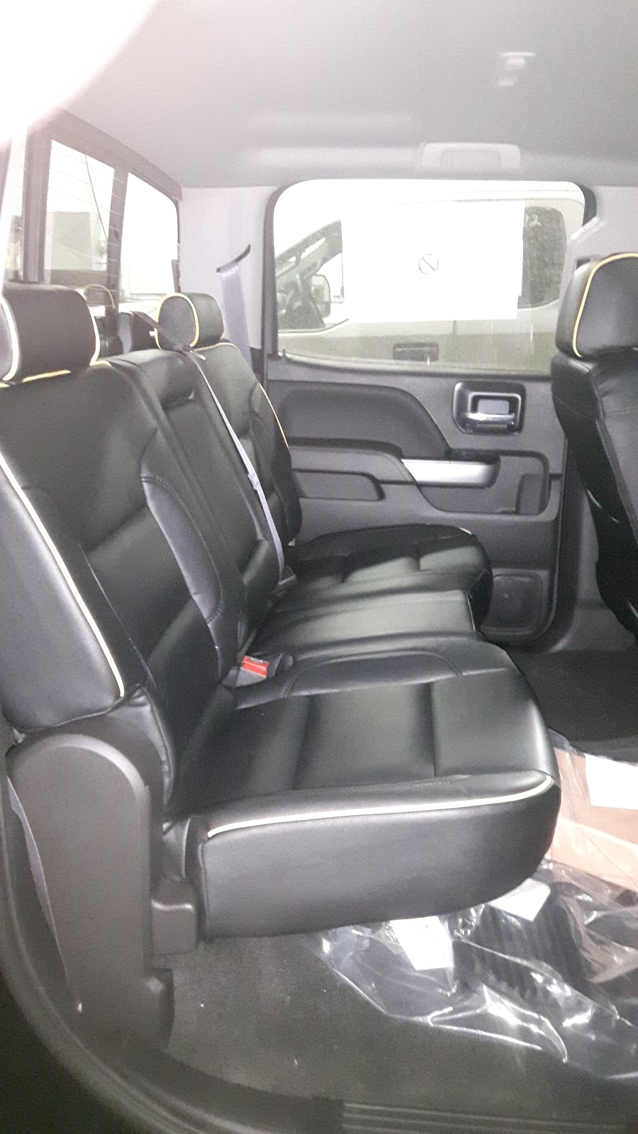 Automotive Leather of Regina | 1026 Bayda Crescent, Regina, SK S4N 6Y5, Canada | Phone: (306) 529-2107