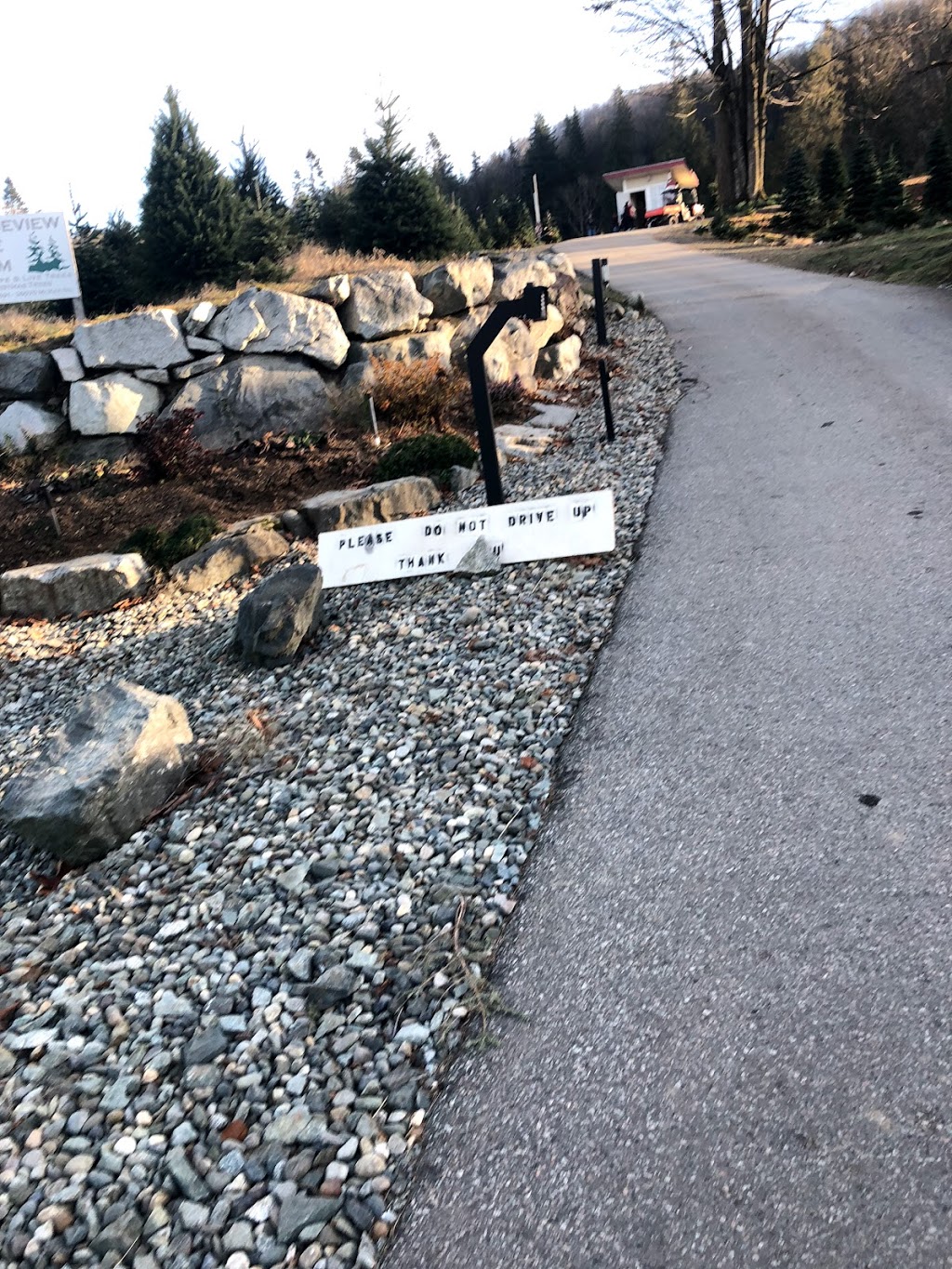 Ledgeview trail parking | 36099 McKee Rd, Abbotsford, BC V3G 2L6, Canada