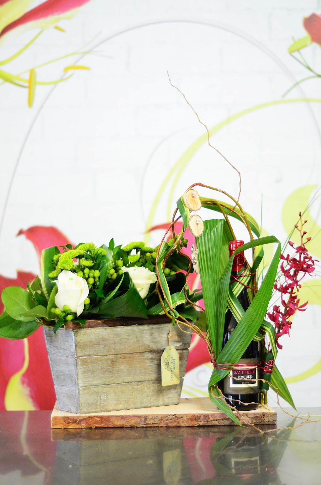 Solange Roy Fleuriste Inc | 419 Rue Labelle, Saint-Jérôme, QC J7Z 5L4, Canada | Phone: (450) 438-5321
