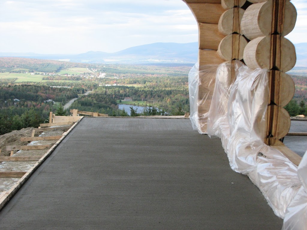 Béton Expert Pascal Corriveau | 303 Rue Roussin Vigneux, Windsor, QC J1S 3C2, Canada | Phone: (819) 574-4696