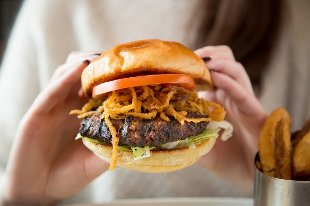 Fionn MacCools | 261055 Crossiron Blvd Unit 512, Rocky View No. 44, AB T4A 0G3, Canada | Phone: (403) 514-6033