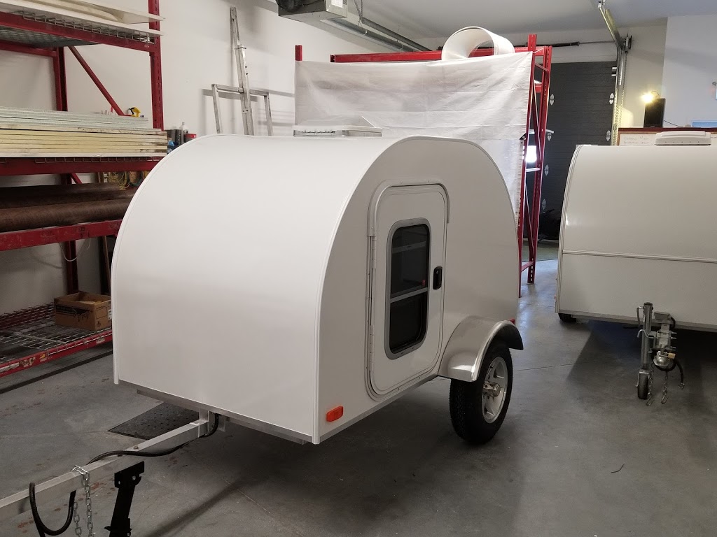 Igloo Caravane | 14280 Rue Rolland-Desjardins Local 107, Mirabel, QC J7J 0K5, Canada | Phone: (514) 923-8700