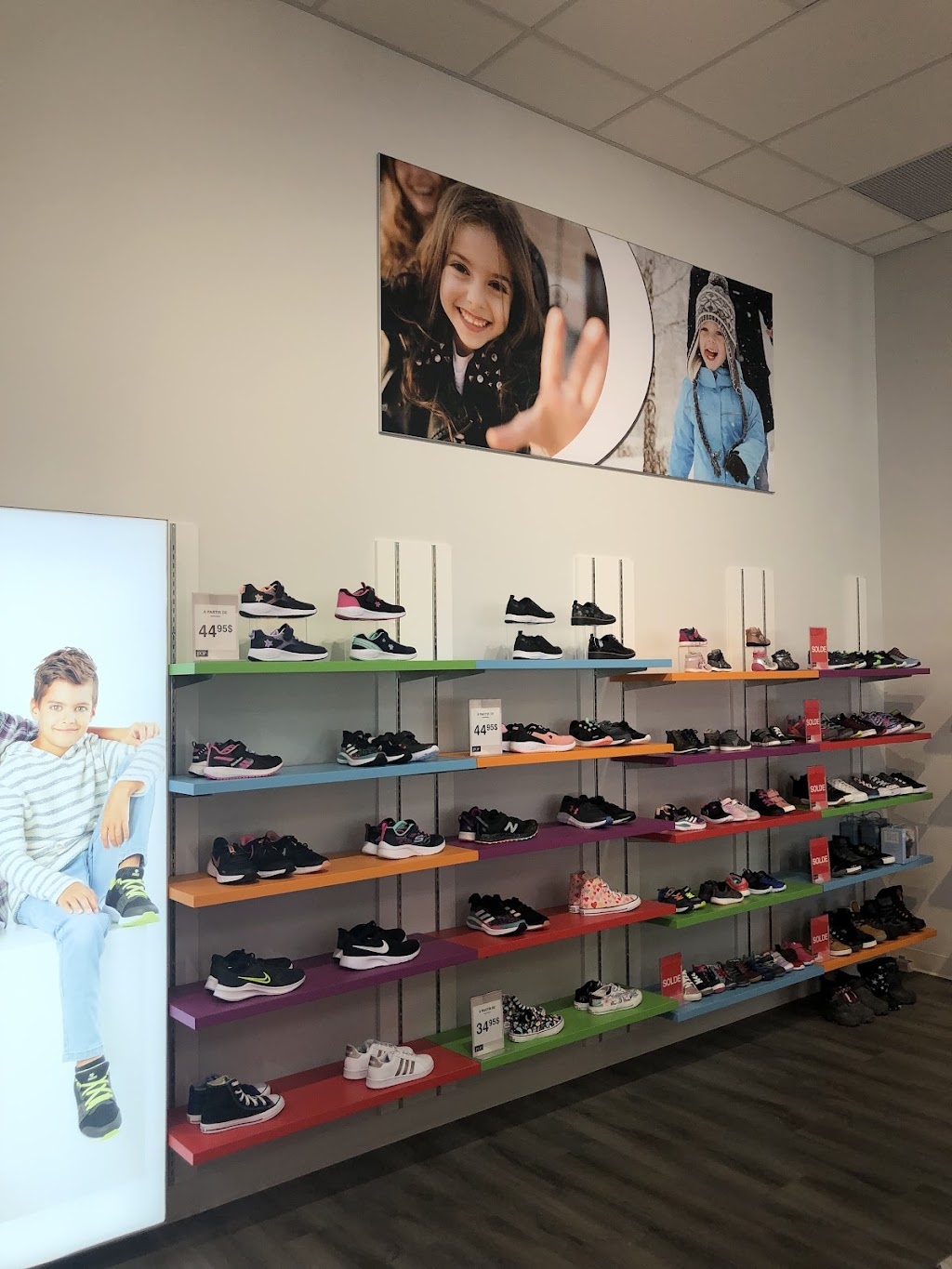 Chaussures Pop | 625 1re Rue Poiré, La Pocatière, QC G0R 1Z0, Canada | Phone: (418) 856-1366