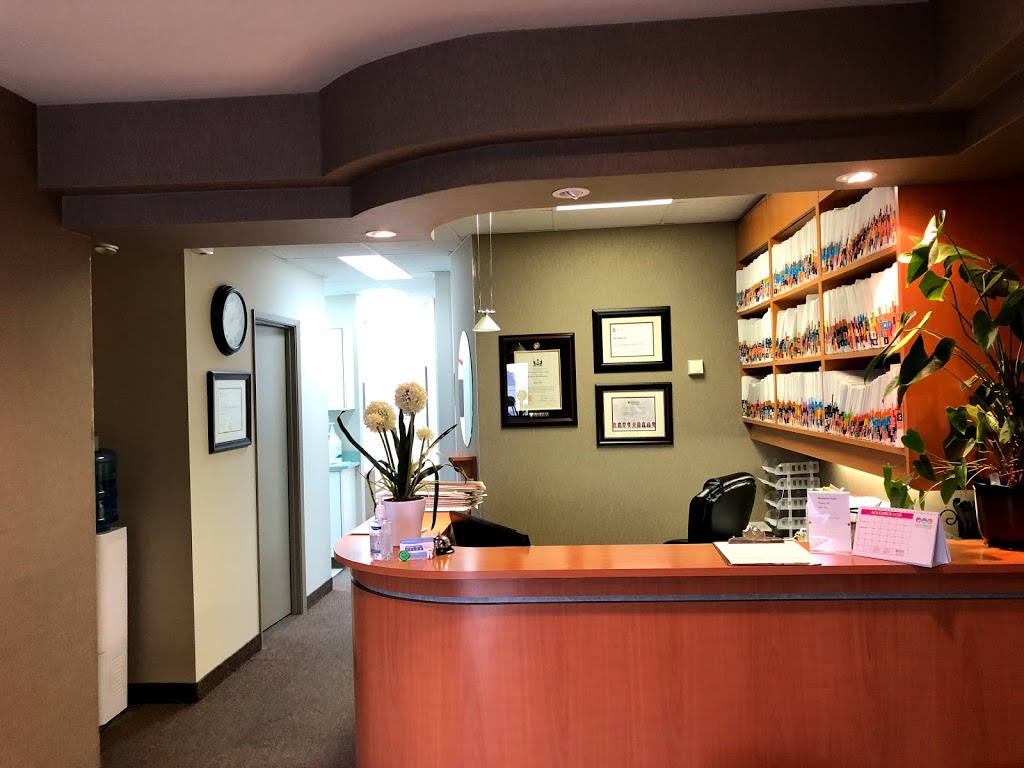 Yonge & 407 Family Dentistry | 8131 Yonge St unit 202, Thornhill, ON L3T 2C6, Canada | Phone: (905) 731-8858
