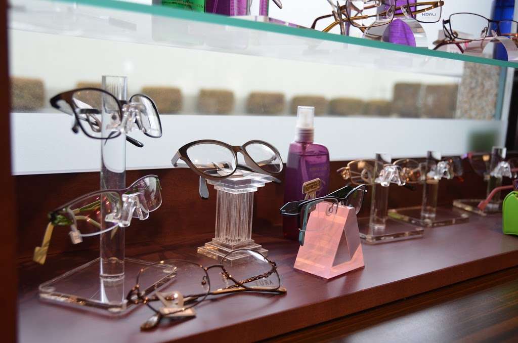 Robertson Optical & Optometry | 5405 Ladner Trunk Rd #102, Delta, BC V4K 1W6, Canada | Phone: (604) 946-7911